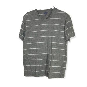 Men’s gray T-shirt